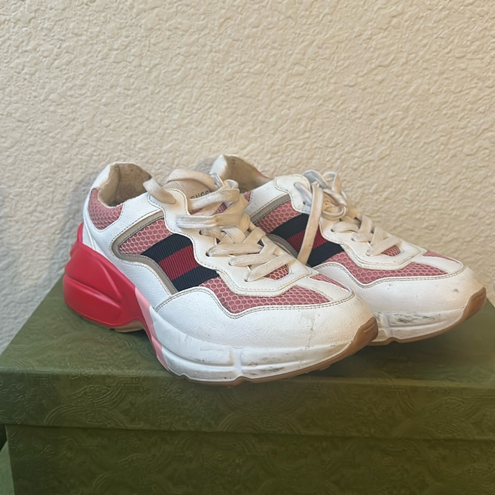 Gucci sneakers
